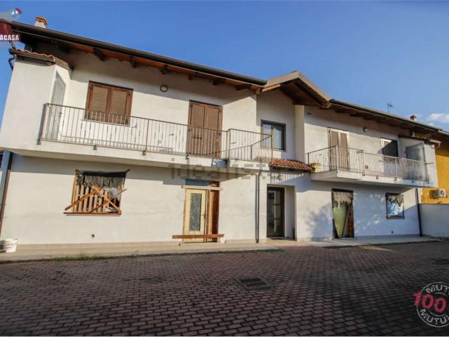 Villetta bifamiliare in vendita di 312 m² in Via San Bonaventura, 48