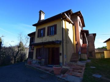 Villetta bifamiliare in vendita di 320 m² in Via Cà Jachini