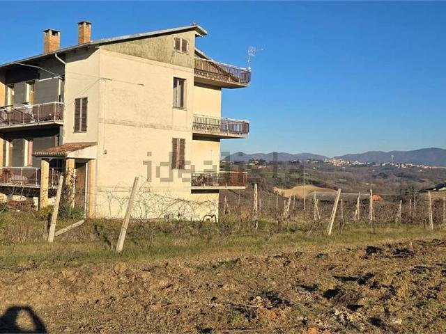 Villetta bifamiliare in vendita di 320 m²
