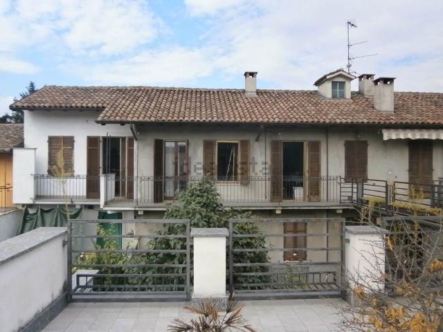 Villetta bifamiliare in vendita di 320 m²