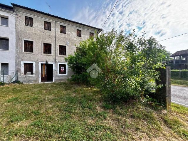 Villetta bifamiliare in vendita di 322 m²