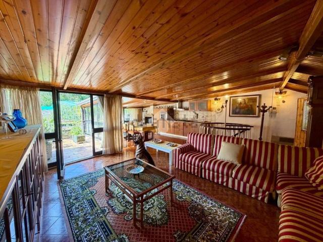 Villetta bifamiliare in vendita di 338 m² in Via del Pretorio, 18