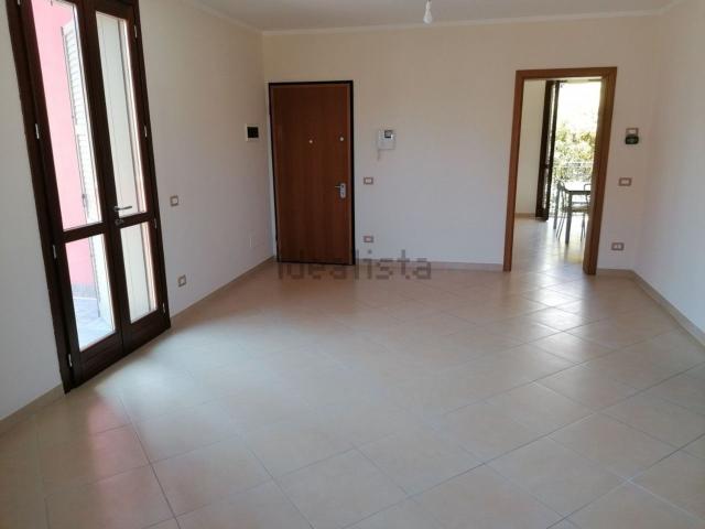 Villetta bifamiliare in vendita di 450 m² in Strada Vaciglio Centro