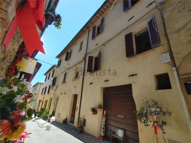 Villetta bifamiliare in vendita di 450 m²