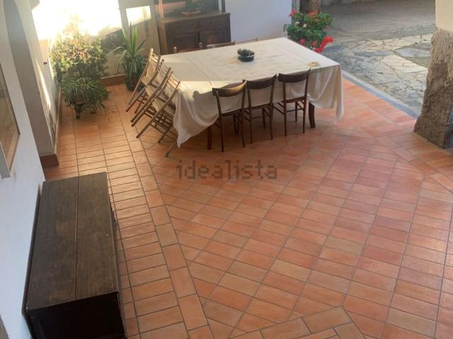 Villetta a schiera in vendita di 400 m² in Via Quintavalle, 6