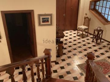 Villetta bifamiliare in vendita di 400 m² in Via San Romana, 4