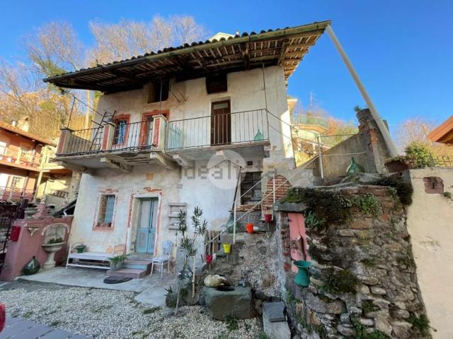 Villetta bifamiliare in vendita di 40 m² in Via Medico ball, 3