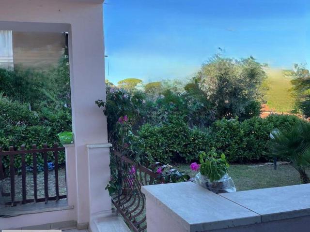 Villetta bifamiliare in vendita di 42 m² in Via del Volterraio