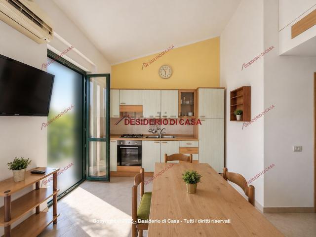 Villetta bifamiliare in vendita di 42 m² in Viale Himera, 20