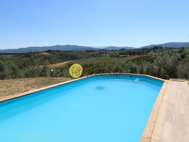 Villetta bifamiliare in vendita di 430 m² in Via Case