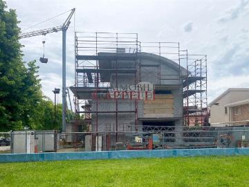 Villetta bifamiliare in vendita di 430 m²