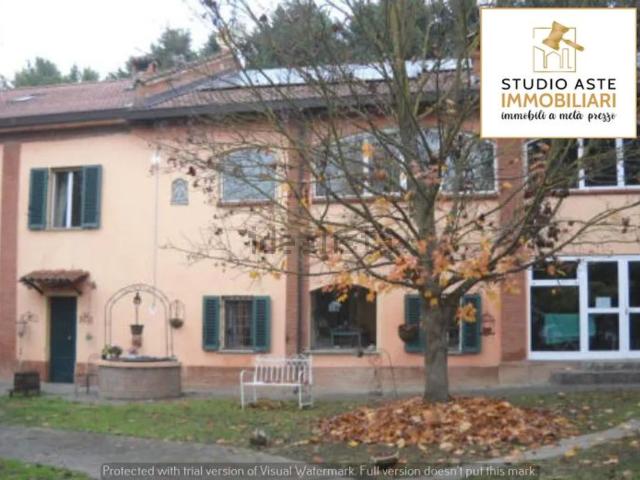 Villetta bifamiliare in vendita di 438 m² in Via del Sabbione, 102