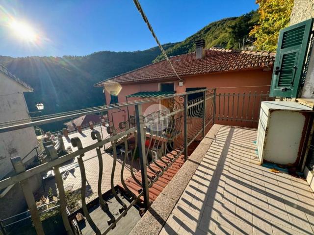 Villetta bifamiliare in vendita di 55 m² in Via Villa Carmelo