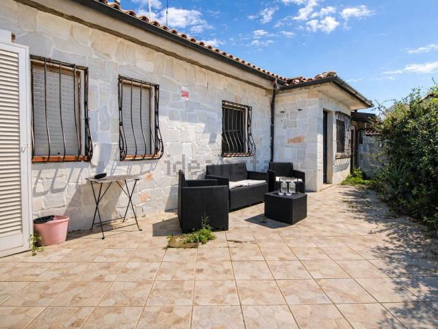 Villetta bifamiliare in vendita di 55 m² in Vicolo Carena, 6