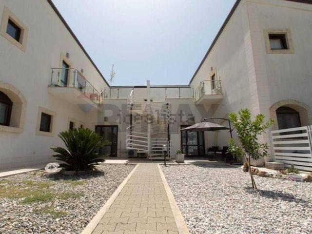 Villetta bifamiliare in vendita di 57 m² in Via Caponegro, 10
