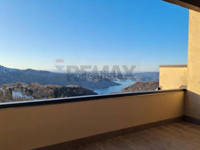 Villetta bifamiliare in vendita di 58 m² in Via Alberti Costantino
