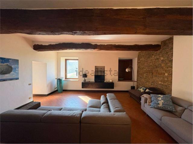 Villetta bifamiliare in vendita di 503 m²