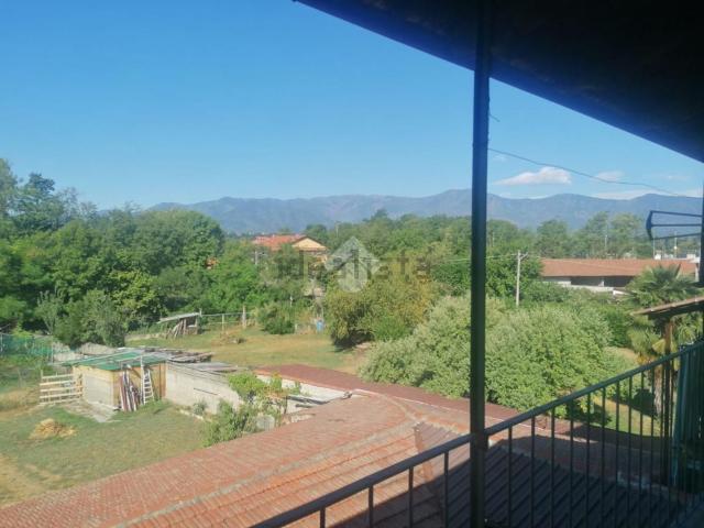 Villetta bifamiliare in vendita di 50 m² in Località Olivetti, 3