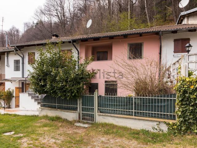 Villetta bifamiliare in vendita di 50 m² in Via Assandria, 2