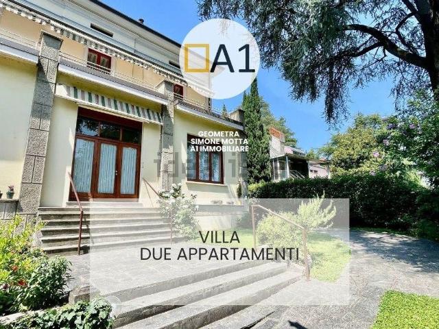 Villetta bifamiliare in vendita di 519 m² in Via Monte Santo