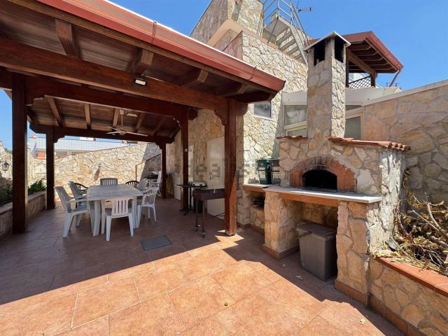 Villetta bifamiliare in vendita di 52 m² in Via delle Margherite