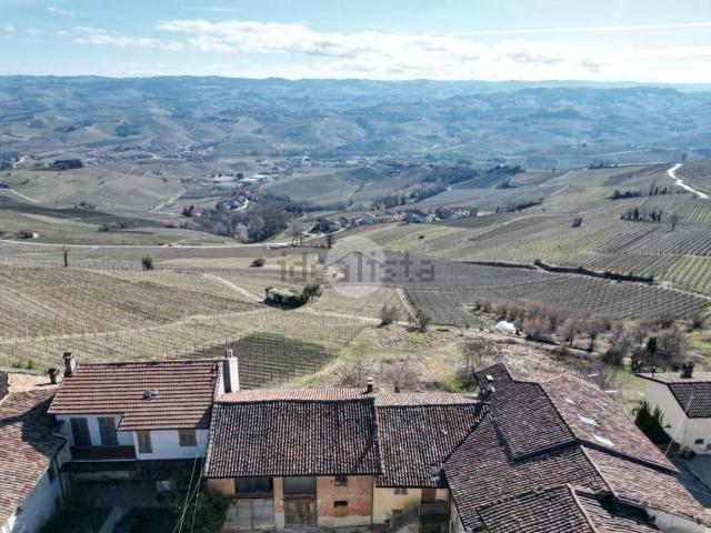 Villetta indipendente in vendita di 646 m² in Via Vassalli, 17