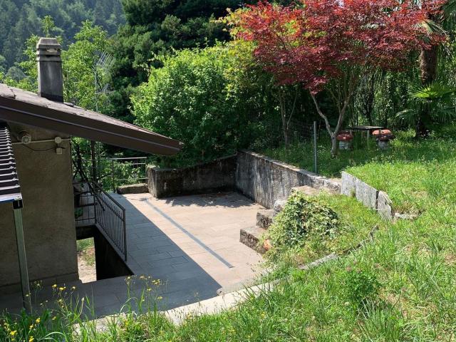 Villetta bifamiliare in vendita di 65 m² in Frazione Regolido