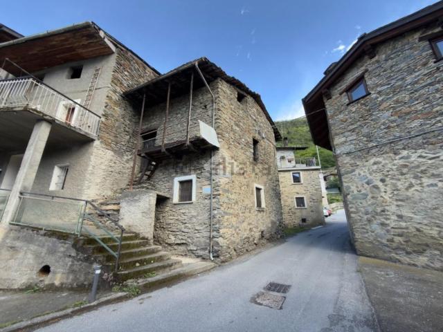 Villetta bifamiliare in vendita di 65 m² in Strada Vicinale Fondali Dosso