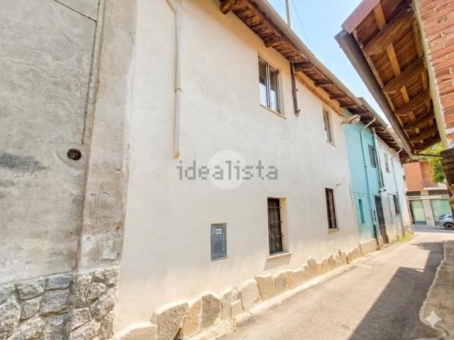 Villetta bifamiliare in vendita di 65 m² in Via Argentera, 41