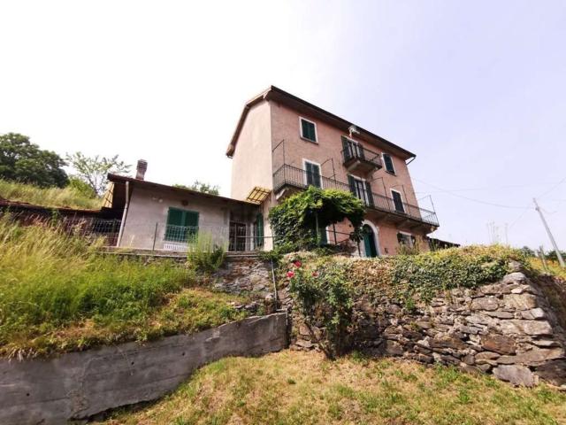Villetta bifamiliare in vendita di 65 m² in Via Carenzone