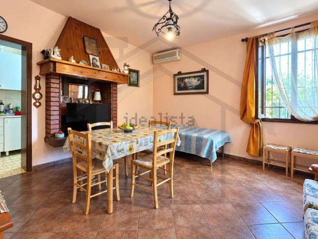 Villetta bifamiliare in vendita di 65 m² in Via R. Serra