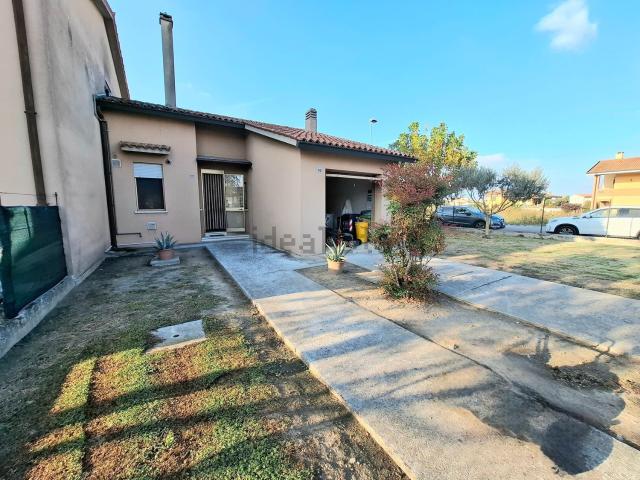 Villetta bifamiliare in vendita di 70 m² in Via Virgilio Pavarin, 54