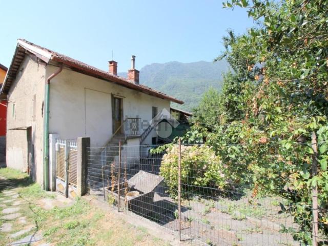 Villetta bifamiliare in vendita di 65 m² in Vicolo della Piazza, 11