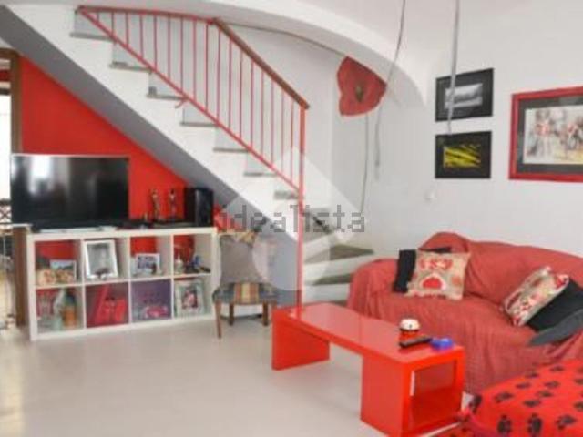 Villetta bifamiliare in vendita di 66 m² in Frazione Serravalle, 7