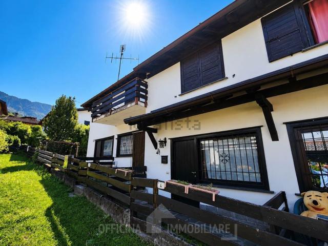 Villetta bifamiliare in vendita di 66 m² in Via Bonella, 4
