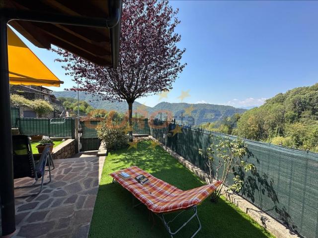 Villetta bifamiliare in vendita di 60 m² in Via Monte Cervino, 69