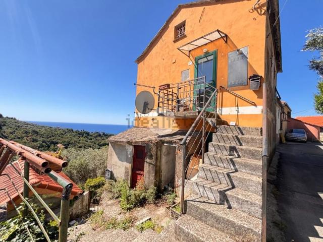 Villetta bifamiliare in vendita di 60 m² in Via Canneto di Apparizione