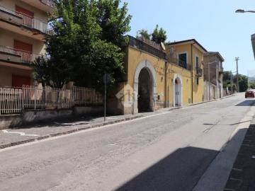 Villetta bifamiliare in vendita di 60 m² in Via Generale Nastri Ciro, 41