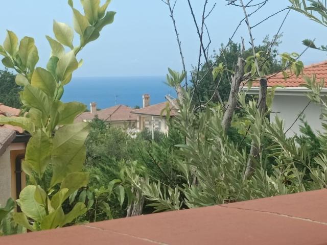 Villetta bifamiliare in vendita di 60 m² in Via Giorgio Almirante, 21