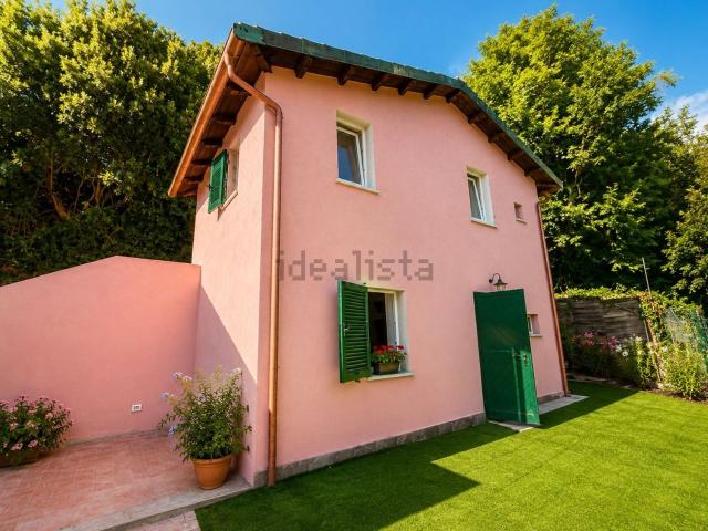 Villetta bifamiliare in vendita di 60 m² in Via Pitelli