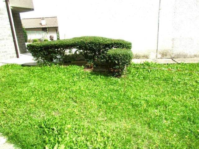 Villetta bifamiliare in vendita di 60 m² in Via San Omobono
