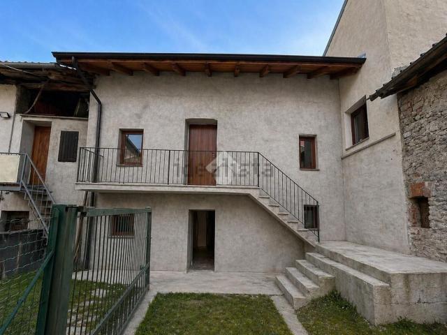 Villetta bifamiliare in vendita di 60 m² in Via Torino, 204