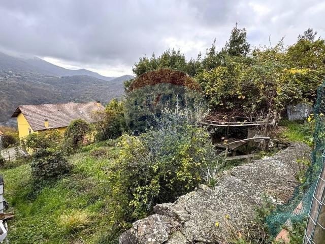 Villetta bifamiliare in vendita di 62 m² in Via Natale Torre, 37