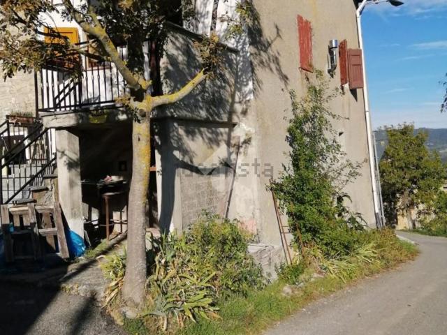 Villetta bifamiliare in vendita di 63 m² in Via Stiano, 13
