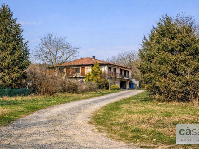 Villetta bifamiliare in vendita di 743 m² in Via dei Mulini, 24