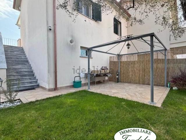 Villetta bifamiliare in vendita di 75 m²