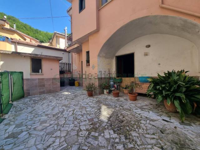 Villetta bifamiliare in vendita di 75 m² in Corso Pietro Ascolese