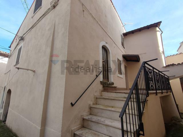 Villetta bifamiliare in vendita di 75 m² in Via Miscione, 26