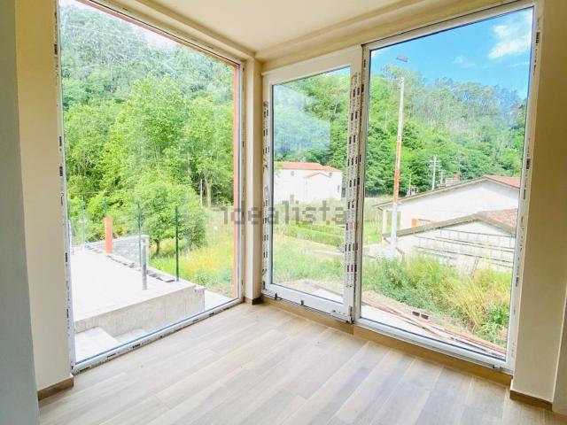 Villetta bifamiliare in vendita di 75 m² in Via A. Buozzi, 60