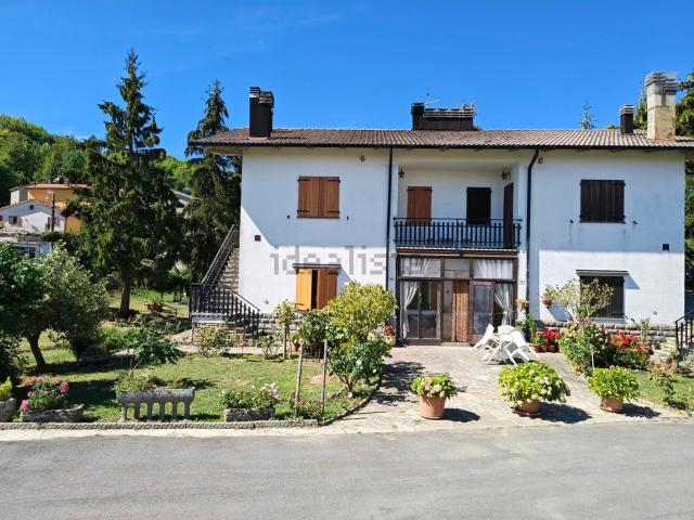 Villetta bifamiliare in vendita di 75 m² in Via Bonacca, 10